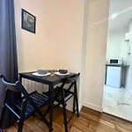 New 441 Suite Matisse- Cosy Apartment Paris Center