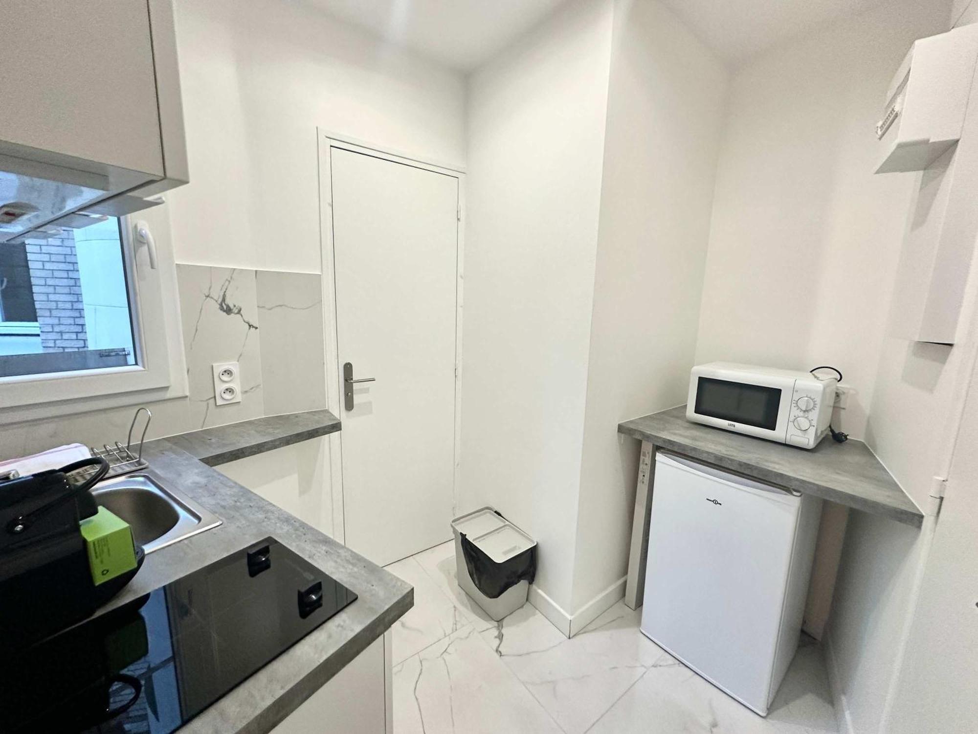 New 441 Matisse- Cosy Center